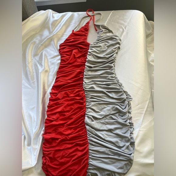 Paris Georgia ruched halterneck maxi dress - Picture 6 of 8